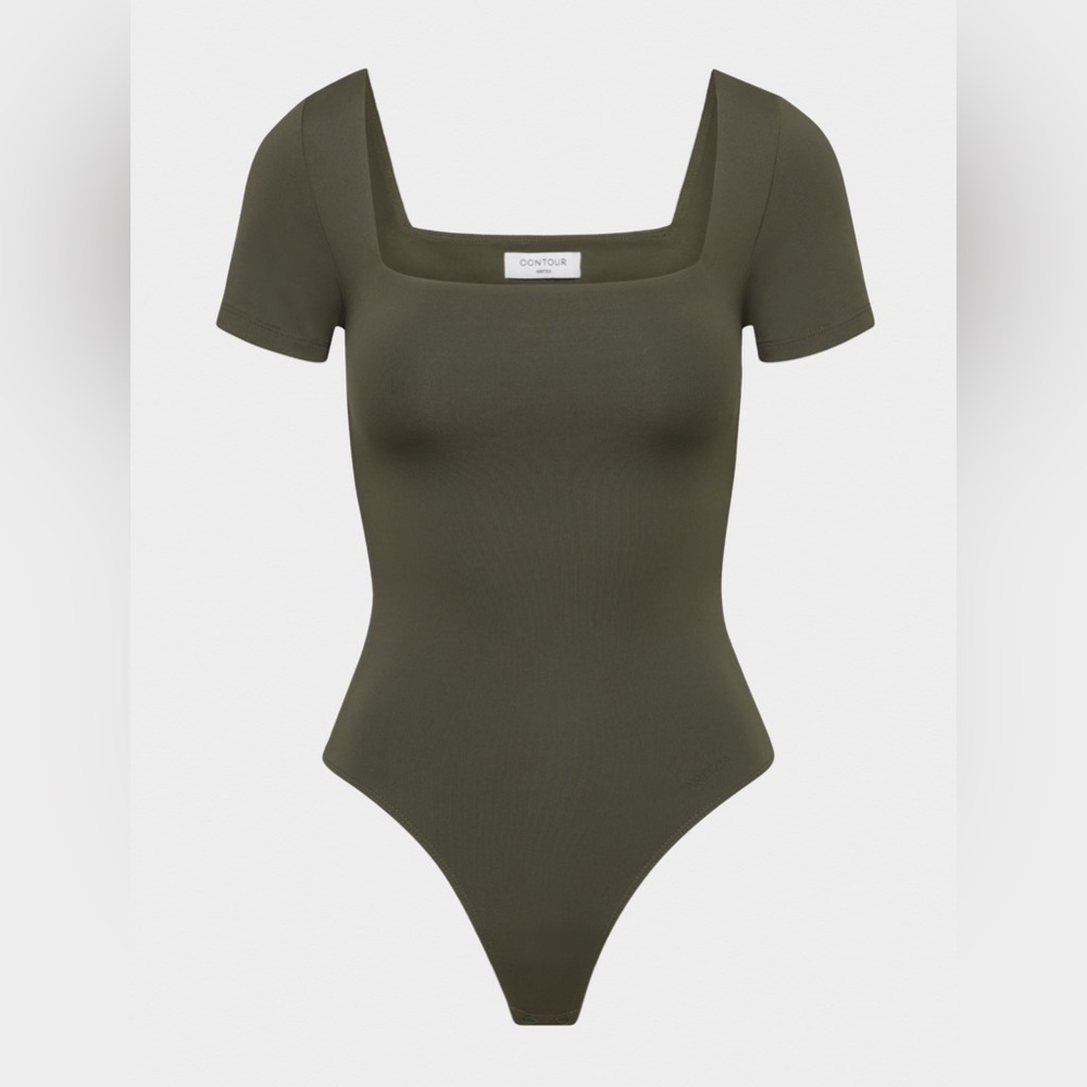 Aritzia Contour Squareneck Shortsleeve Bodysuit
